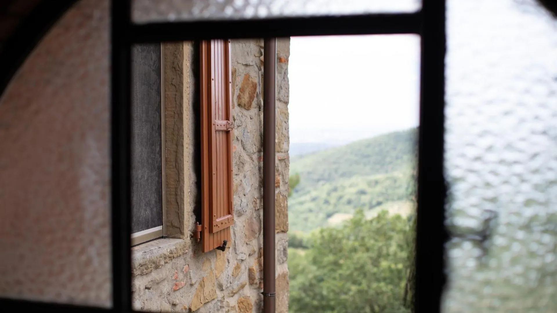 Sentire - Vegetarian Tuscan Villa & Resort Viciomaggio Italy